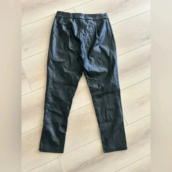 Kittenish Black Vegan Leather Lace Tie Front Pants Size Large Excellent Conditio - Picture 8 of 8